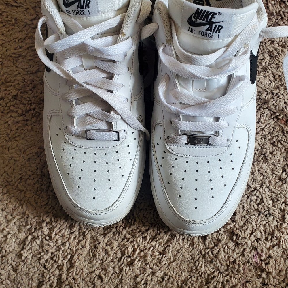 Air Force 1s - image 2